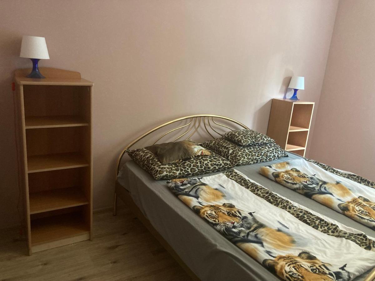 Pentz House Lägenhet Siófok Exteriör bild